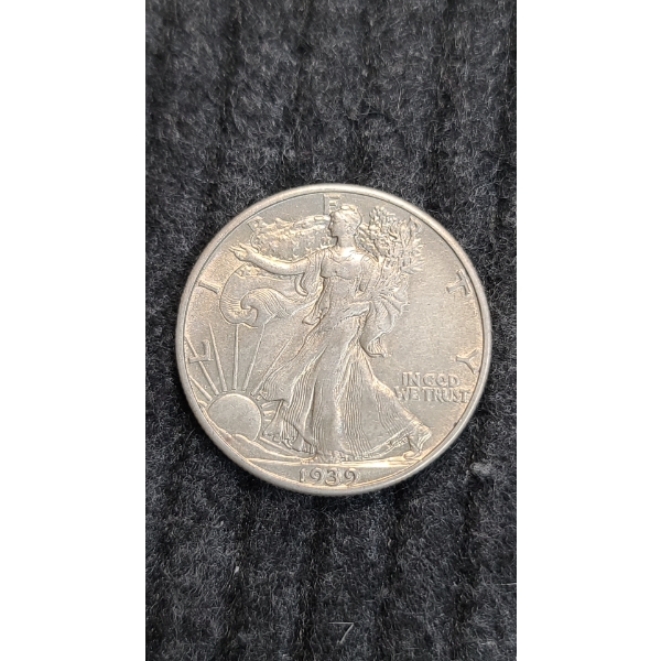 1939 Walking Liberty 90% Silver Half Dollar 