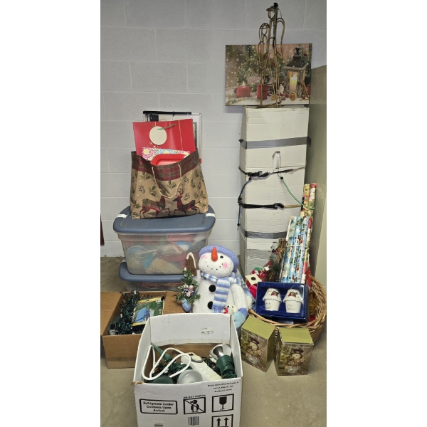 Large Christmas Lot