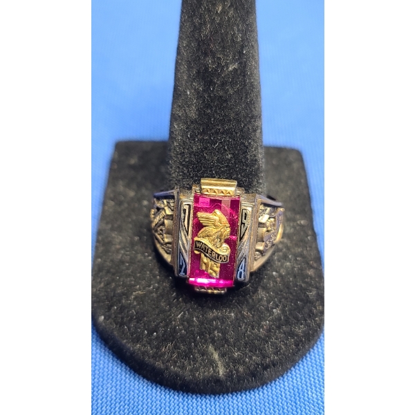 10K Gold Ruby Jostens 1978 Waterloo Class Ring - Size: 10 - Weight: 10.2g