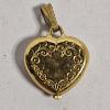 Image 2 : Vintage Jacques Farel Gold-Toned Heart-Shaped Quartz Pendant Watch