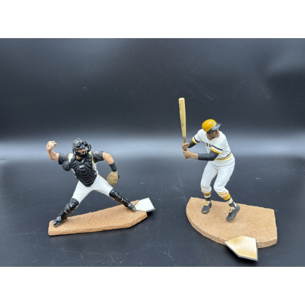 Jason Kendall & Roberto Clemente Baseball Figurines - Pirates #21 & Kansas City Royals #13 