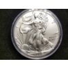 Image 2 : 1 Oz .999 Fine Silver 2018 American Eagle Round in Capsule Protector