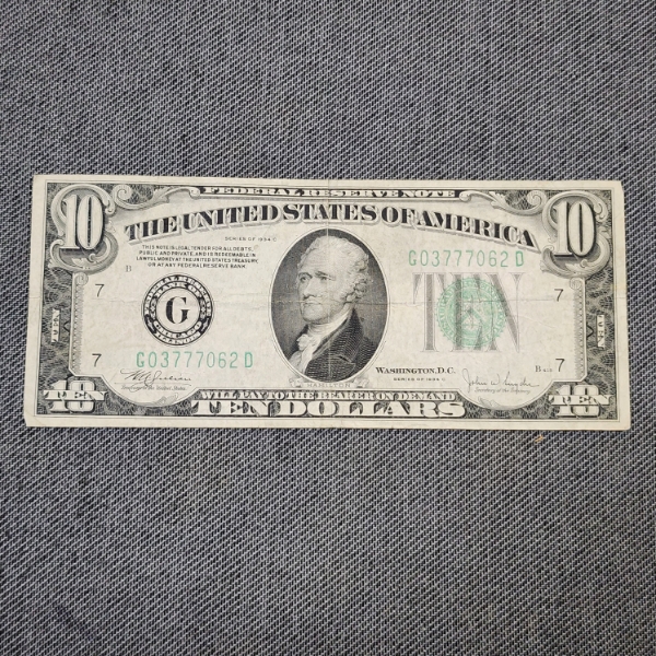 1934-C United States Federal Reserve Bank of Chicago $10 Note in Great Condition! 