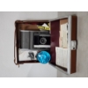 Image 10 : Polaroid Land Camera Model J66 In Travel Carry Case With Extra Bulbs & Flash Attachment