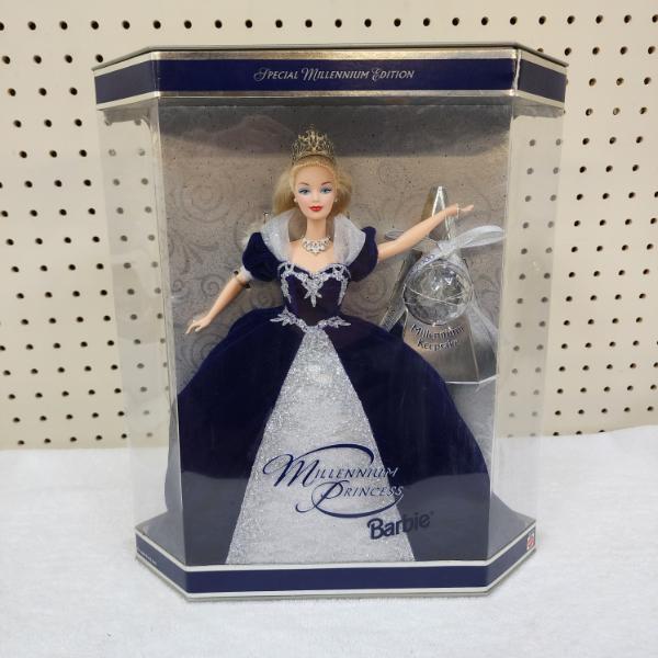 NEW IN BOX ~ Special Millennium Edition Millennium Princess Barbie With 2000 Millennium Keepsake