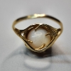 Image 4 : Stunning Vintage Yellow Swirl Mabe Pearl Ring - Size 9.5 - Total Weight: 4.5g