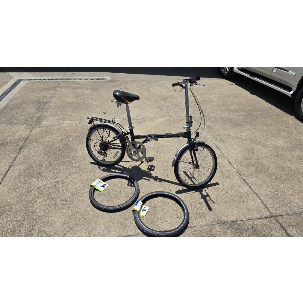 Dahon Boardwalk Folding Bicycle - 20" Wheels with Accessories