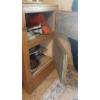 Image 6 : RARE - In Excellent Condition... Antique Oak Kitchen Galvanized Lined Ice Box 