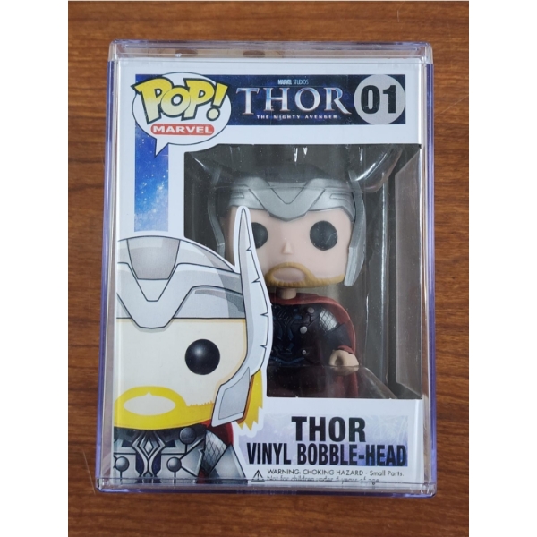 RARE EARLY THOR 01 FUNKO POP IN ACRYLIC PROTECTIVE CASE ~ PERFECT FOR MARVEL FANS!