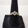 Image 1 : Beautiful 14K Yellow Gold Ring - Size 6.5 - TW: 3.7g