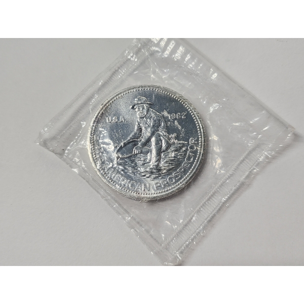 Engelhard - The American Prospector 1982 One Troy Ounce 999 Fine Silver Round