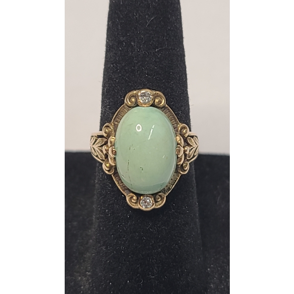 Vintage Women's 14K Gold Ring With Green Stone & Small Accent Diamonds - Size 4.5 - Weight: 5.5g