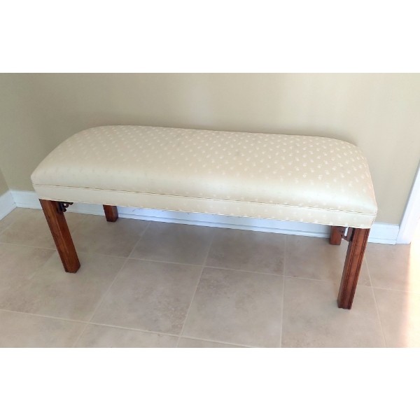 Modern Upholstered 4 Ft Wood Legged Dressing Room Bench As Shown -  Nice Condition