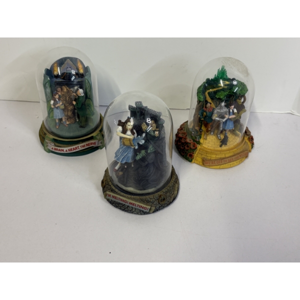 Wizard of Oz Musical Globes -" A Brain, A Heart, The Nerve" - I'm Melting