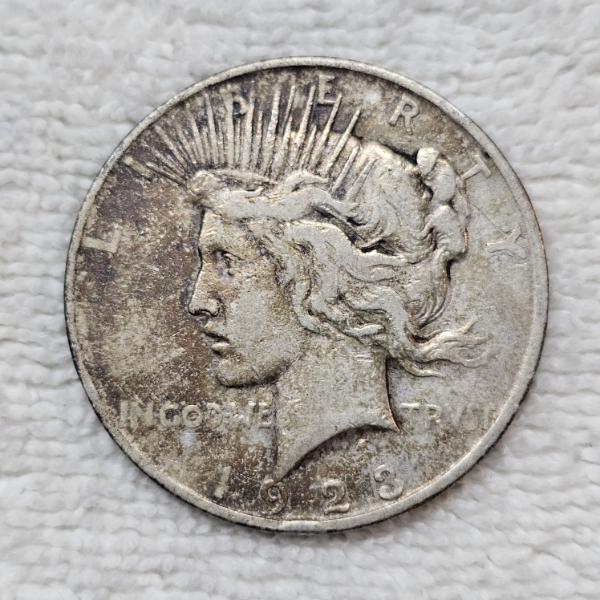 1923 United States Peace 90% Silver Dollar FV: $1.00
