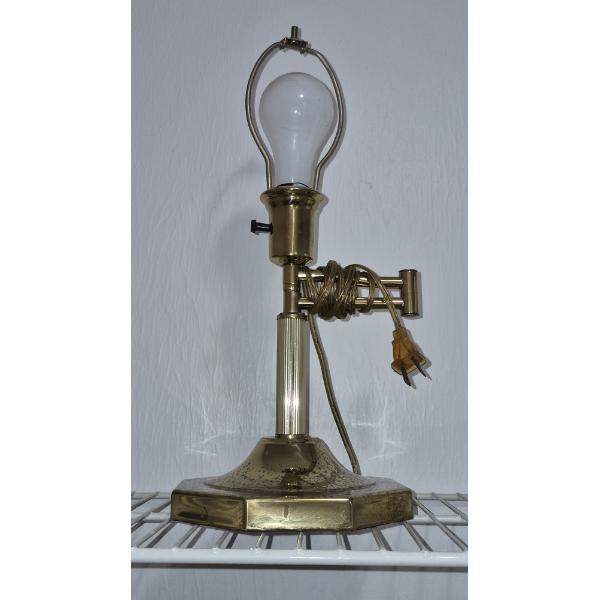  PICKUP IN NORTHFIELD - 16" Brass Table Lamp As Shown - See Pics 