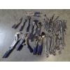 Image 2 : Great Condition Kobalt Hand Tool Group & 7.5 Quart Plastic Storage Container