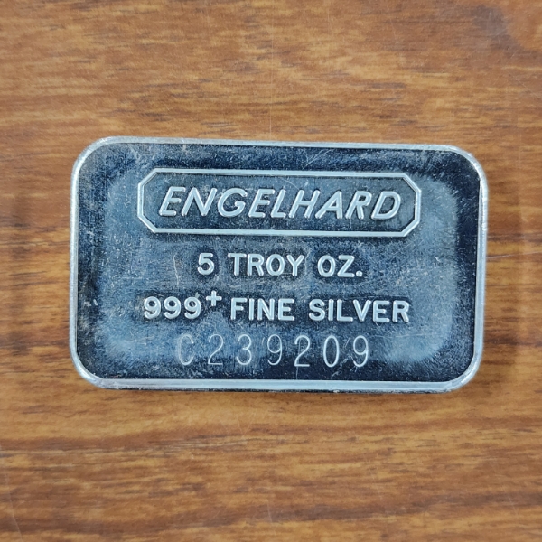5 Troy Oz .999 Fine Silver ENGELHARD Bar ~ In Great Condition!