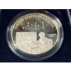 Image 5 : 2009 Louis Braile Bicentennial Silver Dollar Uncirculated in Original Packaging - 90% Silver