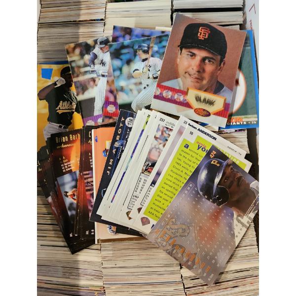 Huge Lot of Uncounted/Unsearched Baseball Cards