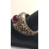 Image 2 : Vintage Victorian Style Sterling Silver & Red Stone Ring - Size 10 - Weight: 23.7g