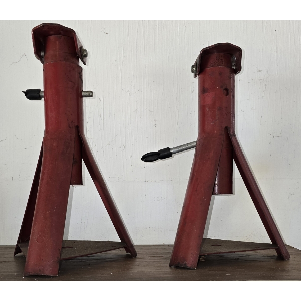 Set of Jack Stands