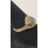 Image 3 : 14K Yellow Gold Women's Vintage Style Ring With Aquamarine - Size 6 - Weight: 2.6g