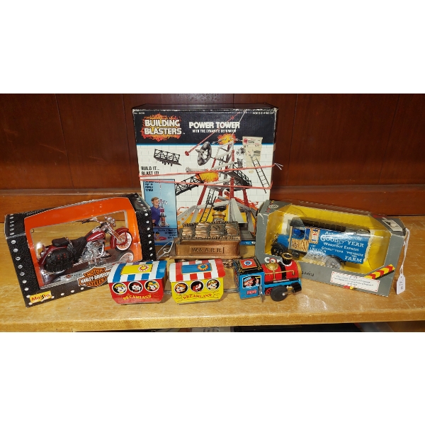 Vintage In Original Boxes - 5 Pc Lot Of Die Cast Collectibles - See Pics
