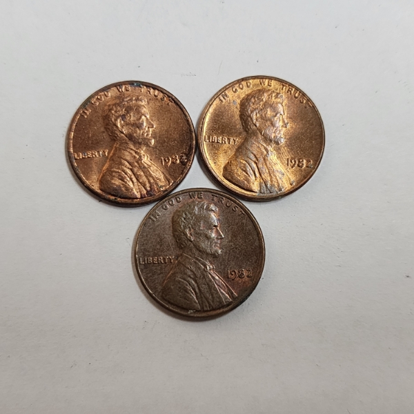 Three U.S. 1982 Lincoln Copper Cents - Each Weighing 3.1g!