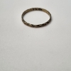 Image 4 : 18K Yellow Gold Finely Engraved Baby Ring - Total Weight: 0.3g