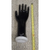 Image 2 : Excellent Condition Vintage Porcelain Black Glove Mold 