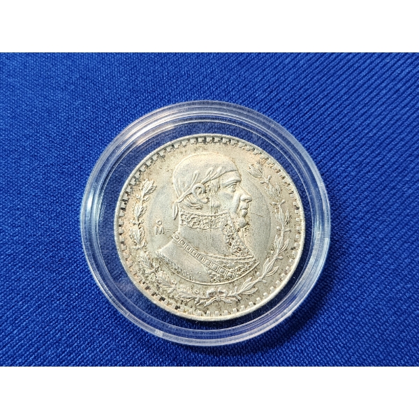 1962 Un Peso Mexico Coin: Fineness: 0.1000 / ASW: 0.0514oz