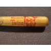 Image 2 : Rare Louisville Slugger Minnesota Twins Wooden Baseball Bat - Mint Condition