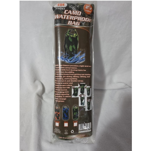 Brand New -  2 1/2 Gallon Waterproof Camo Bag 