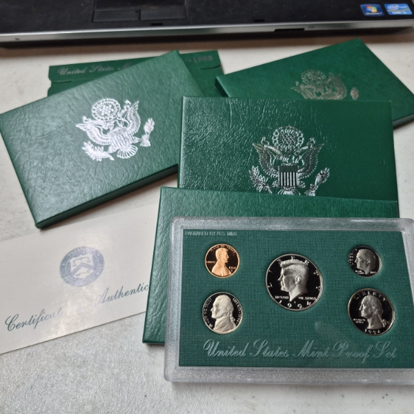 UNITED STATES COINS - PROOF SETS IN MINT PACKAGING - 5 Qty - 1994 THRU 1998 ALL SEALED