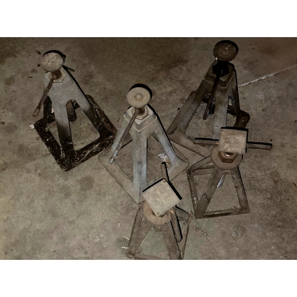 5 Jack Stands