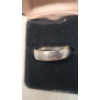 Image 2 : Men's Ring Marked 950 Platinum & 18K Gold 750 - Size 12.5 - Weight: 11.3g
