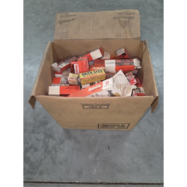 Huge Group Of New Spark Plugs