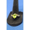 Vintage 14K Gold Oval Green Peridot Ring - Size 10 - Weight: 3.1g