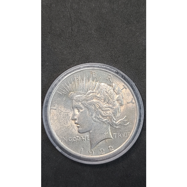 United States 1922 90% Silver Peace Dollar In Coin Capsule