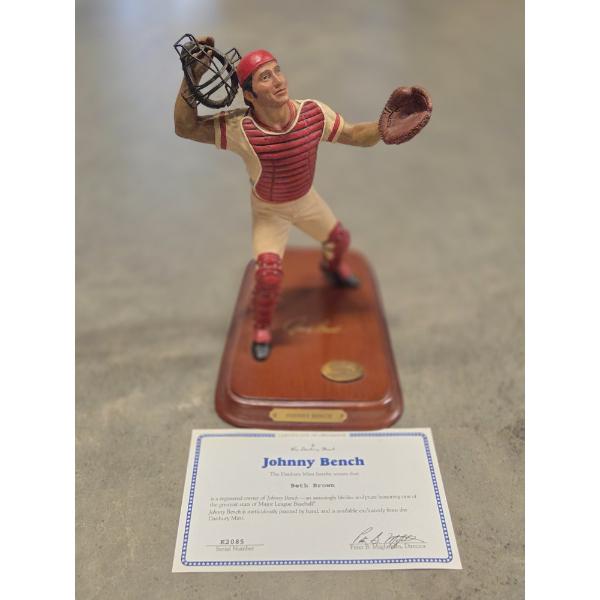 Excellent Condition Limited Edition Johnny Bench 9'' Danbury Mint Figure With Certificate Of Authent