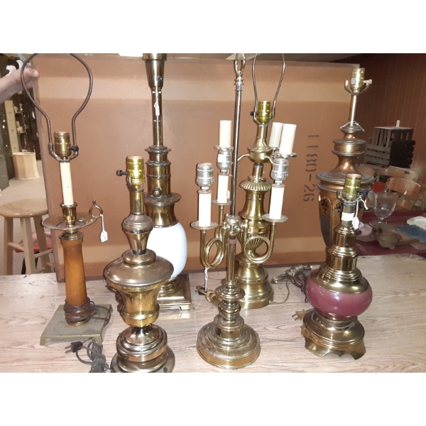 Large Group Of Table Lamps As Shown - Mostly Brass - See Pics
