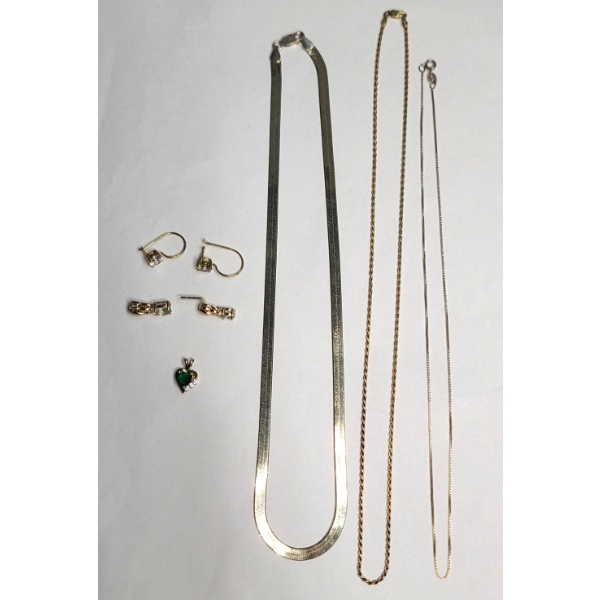 Lot Of Assorted Gold Plated Sterling Silver Jewelry Pieces - Weight: 19.9g