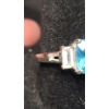 Image 5 : 10K White Gold Blue Topaz Cushion 4.30 Ct White Topaz Ring - Size 7 - Weight: 4.6g