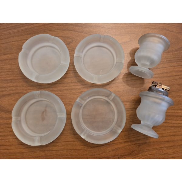 PICKUP IN CANTON - Tiara 1950 Frosted Glass Smoking Set, Includes 4 Ashtrays, Cigarette Holder, And 