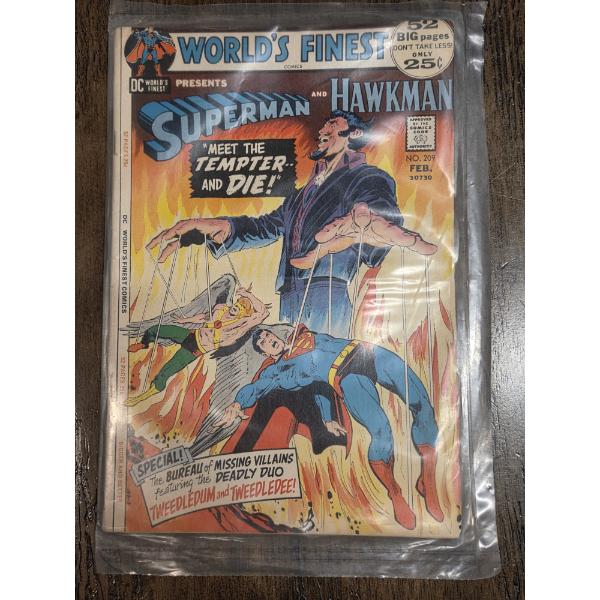 DC Superman And Hawkman NO. 209 Feb. Excellent Condition In Plastic!