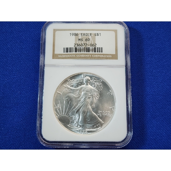 Incredible 1986 Silver American Eagle - 1 Ounce .999 Fine Silver - Graded by NGC MS 69
