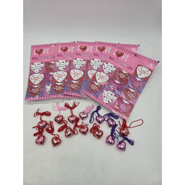 14 New Valentines Necklaces & Five 10 Packs Of Valentine Note Pads