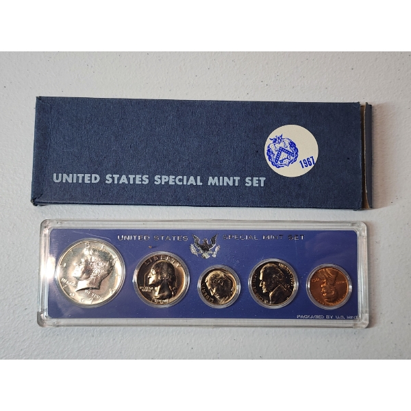 1967 U.S. Special Mint Set Including 40% Half Dollar 