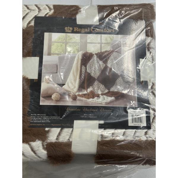 Regal Comfort Faux Fur Luxury Throw 50" x 60" - Brand New In The Package